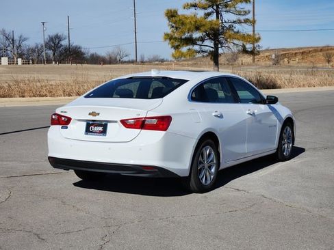 Used 2024 Chevrolet Malibu LT image 7