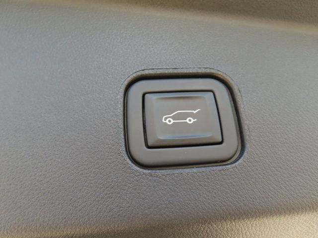 Used 2024 Cadillac Lyriq Sport w/ LPO, Floor Liner Package AWD/4WD image 41