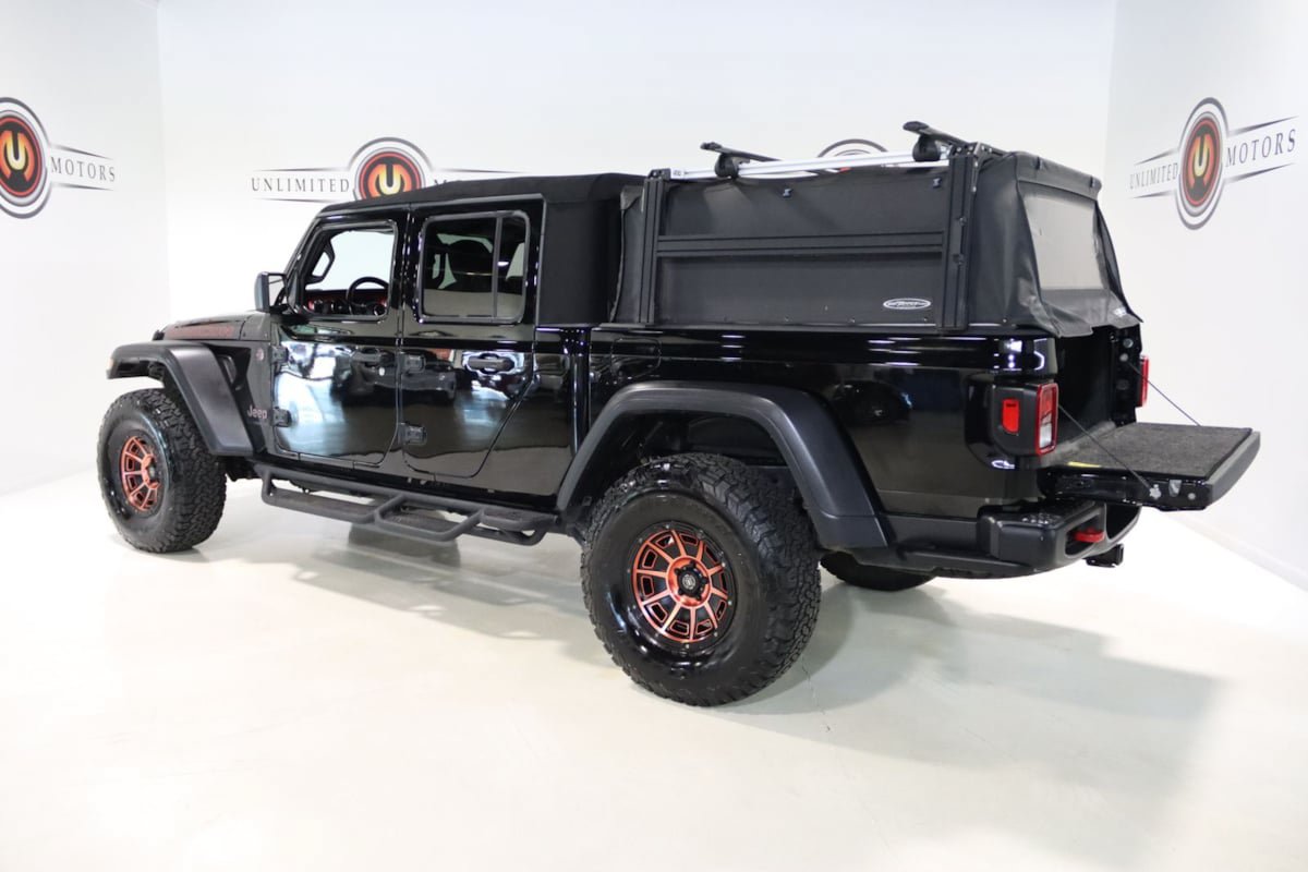 Used 2021 Jeep Gladiator Rubicon w/ Dual Top Group AWD/4WD image 42