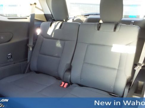 New 2026 Ford Explorer Active image 40