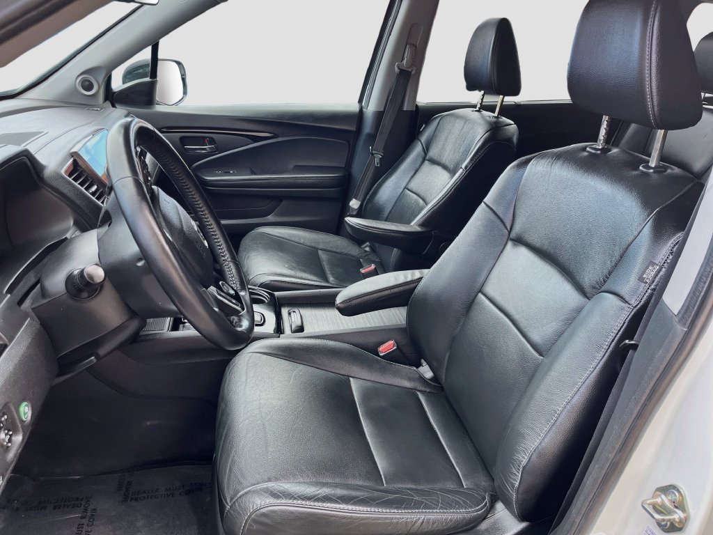 Used 2020 Honda Pilot Touring image 21