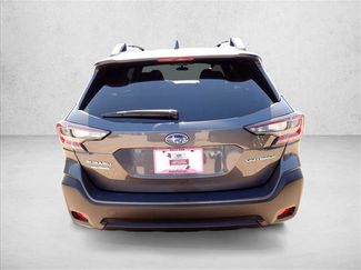 Used 2025 Subaru Outback Premium AWD/4WD video 3
