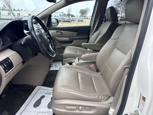 Used 2015 Honda Odyssey EX-L image 13
