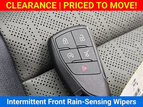 New 2026 Chevrolet Equinox LT w/ Convenience Package II AWD/4WD image 24