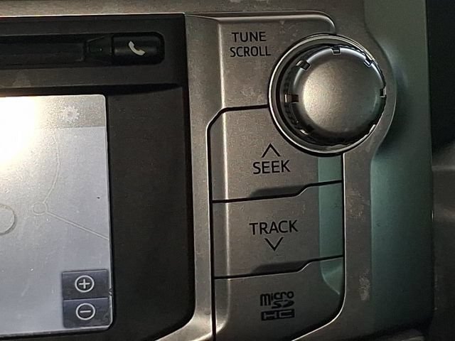 Used 2019 Toyota 4Runner Limited RWD image 36
