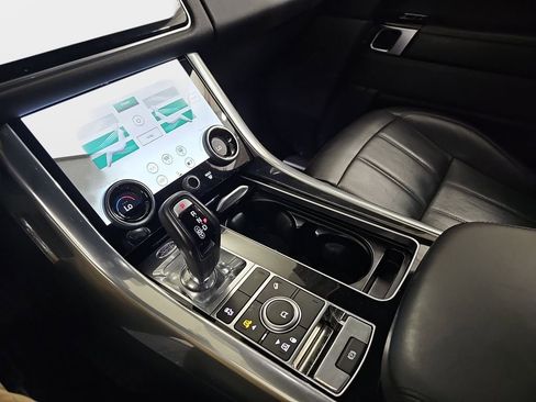Used 2019 Land Rover Range Rover Sport HSE AWD/4WD image 28