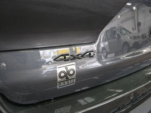 Used 2023 Jeep Grand Cherokee L Altitude image 9