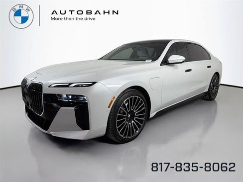 New 2026 BMW 750e xDrive AWD/4WD image 1