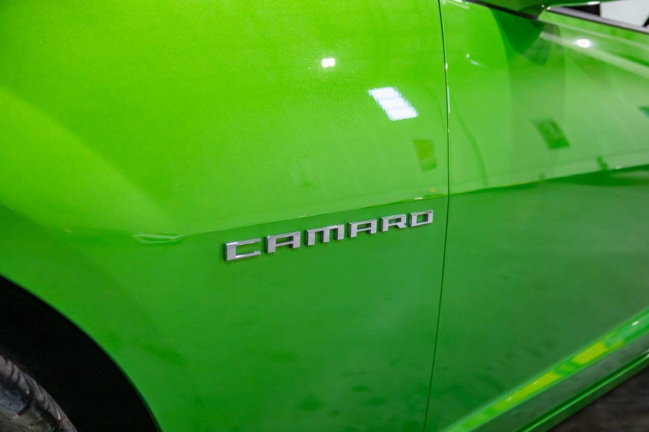 Used 2010 Chevrolet Camaro LT RWD image 23