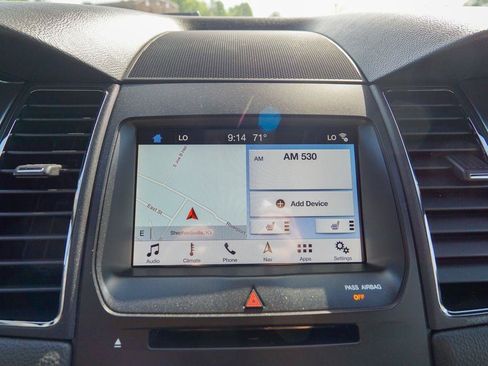 Used 2019 Ford Taurus SEL w/ Equipment Group 201A FWD image 21