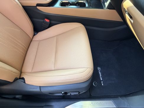Used 2025 Lexus NX 250 FWD w/ Accessory Package (2T) image 43