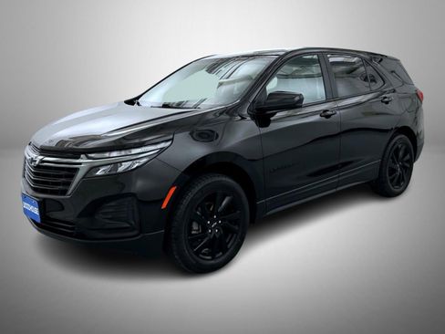 Used 2024 Chevrolet Equinox LS w/ LS Convenience Package AWD/4WD image 1