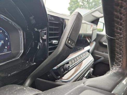 Certified 2023 Chevrolet Silverado 1500 LT AWD/4WD image 16