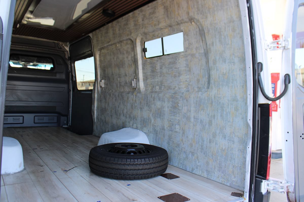 Used 2022 Mercedes-Benz Sprinter 3500 image 25