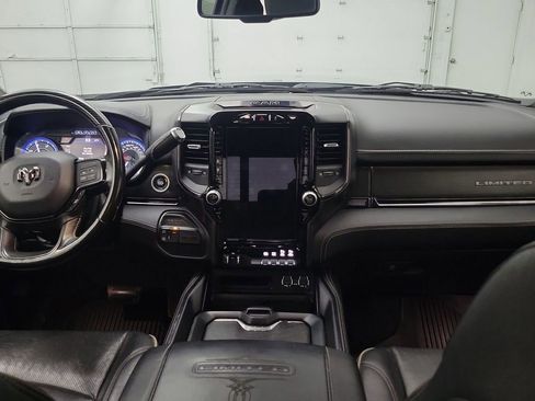 Used 2022 RAM 3500 Limited w/ Protection Group image 19