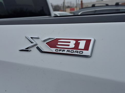 Used 2021 GMC Sierra 1500 Elevation image 10