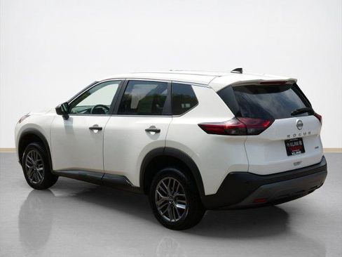 Certified 2023 Nissan Rogue S AWD/4WD image 5