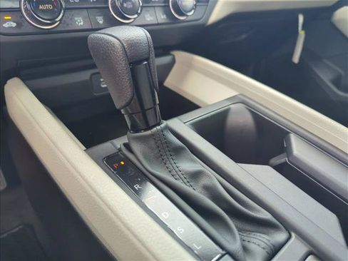 Certified 2024 Honda Accord EX image 12