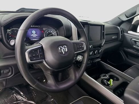 Used 2022 RAM 1500 Laramie w/ Sport Appearance Package image 9