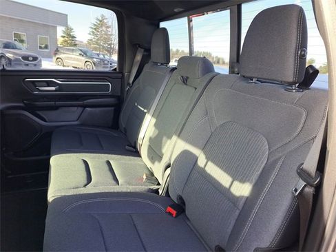 Used 2021 RAM 1500 Big Horn image 23