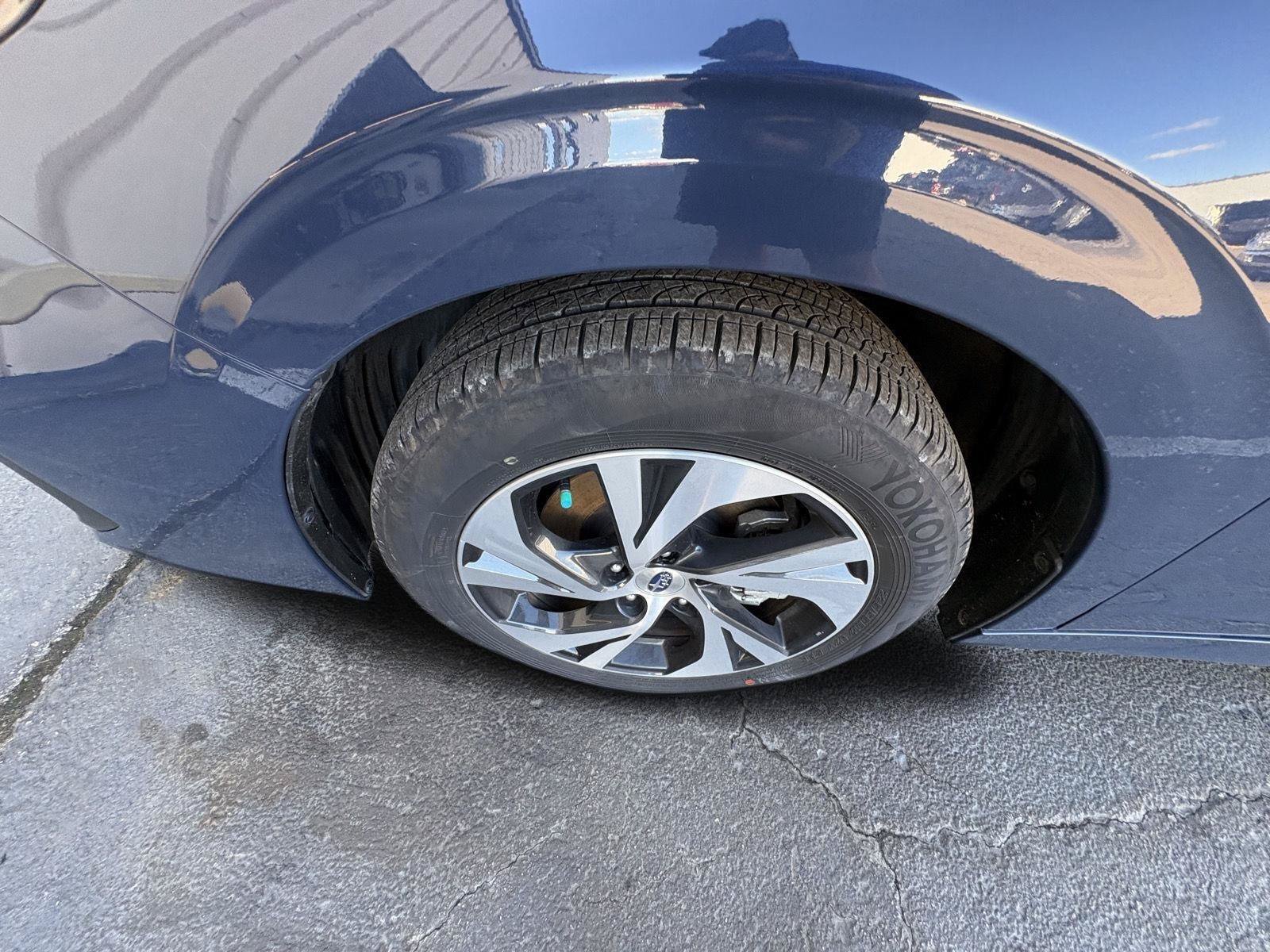 Used 2025 Subaru Legacy Premium AWD/4WD image 9
