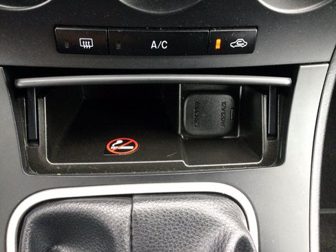 Used 2012 MAZDA MAZDA3 i Touring FWD image 31