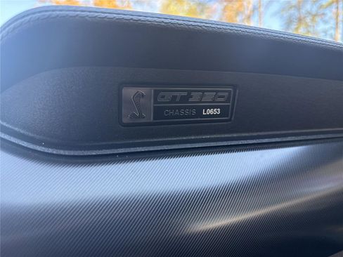 Used 2020 Ford Mustang Shelby GT350 w/ Technology Package image 36