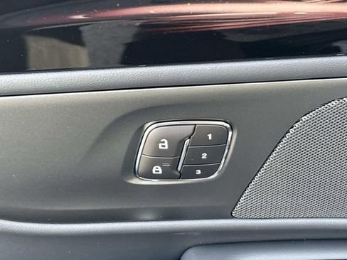 New 2026 Lincoln Nautilus Premier w/ Equipment Group 102A image 21