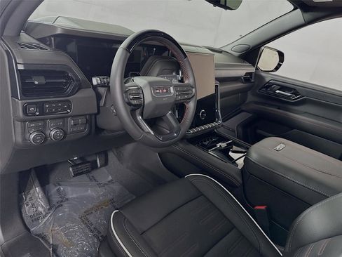 New 2026 GMC Yukon AT4 Ultimate image 4