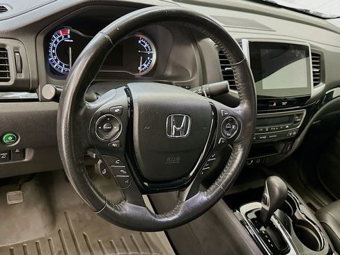 Used 2019 Honda Ridgeline RTL-E image 18