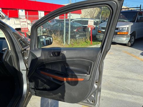 Used 2018 Ford EcoSport SES AWD/4WD image 18