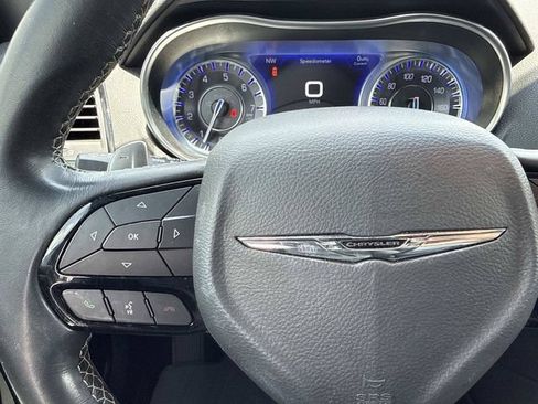Used 2021 Chrysler 300 S w/ S Model Appearance Package RWD image 15
