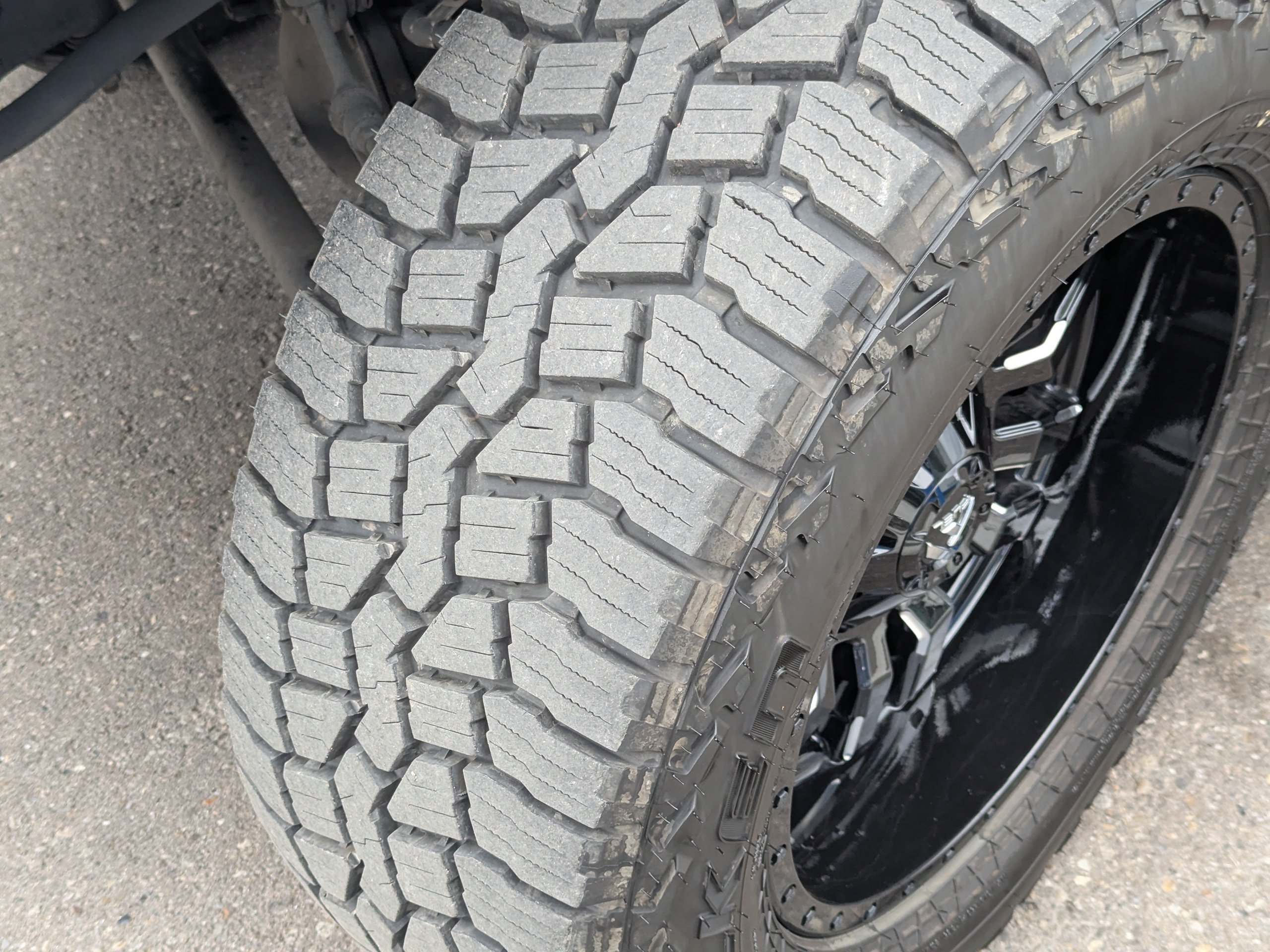 Used 2017 RAM 2500 Laramie AWD/4WD image 47