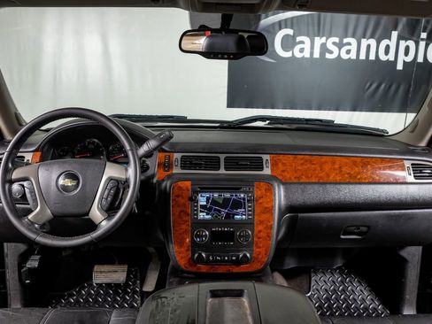 Used 2011 Chevrolet Silverado 3500 LTZ w/ LTZ Plus Package image 13