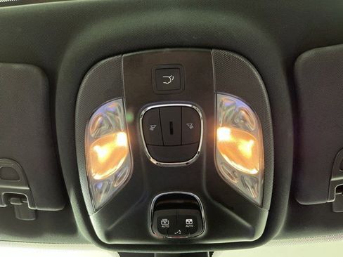 Used 2023 Jeep Compass Limited w/ Elite Group AWD/4WD image 30