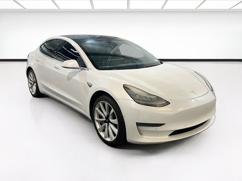 Used 2019 Tesla Model 3 RWD image 3