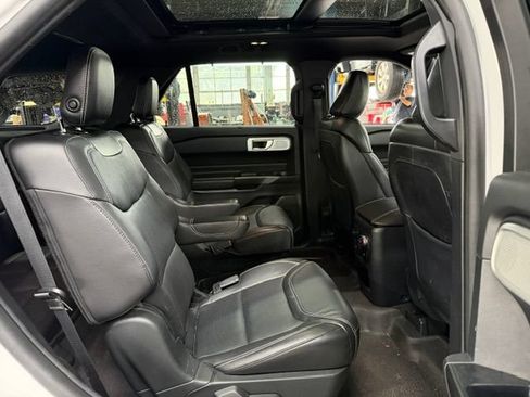 Used 2020 Ford Explorer ST w/ ST Street Pack AWD/4WD image 10
