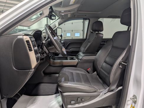 Used 2018 GMC Sierra 2500 Denali image 17