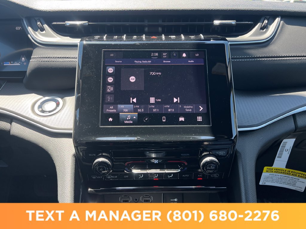 New 2026 Jeep Grand Cherokee Laredo AWD/4WD image 18