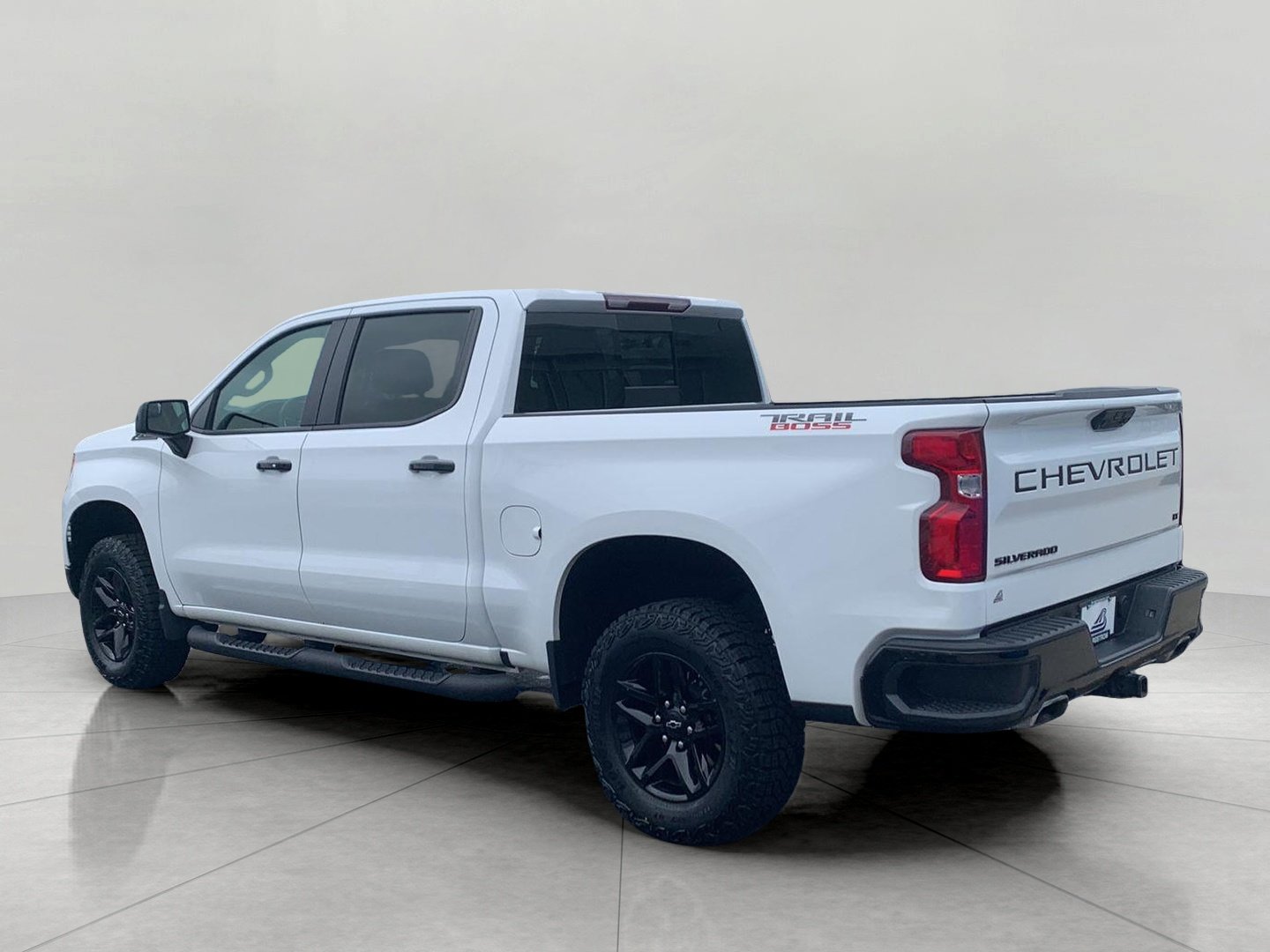 Certified 2024 Chevrolet Silverado 1500 LT Trail Boss w/ Convenience Package II AWD/4WD image 4