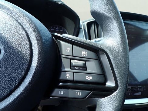 Certified 2025 Subaru Crosstrek 2.0i Premium image 22