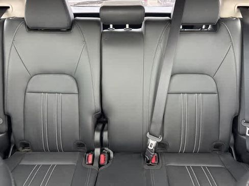 Used 2024 Honda HR-V EX-L image 24