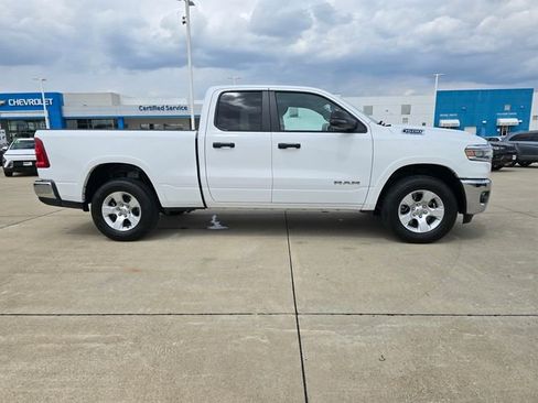Used 2025 RAM 1500 Big Horn AWD/4WD image 15