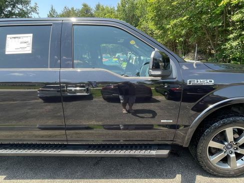 Used 2015 Ford F150 Lariat w/ Equipment Group 502A Luxury AWD/4WD image 11