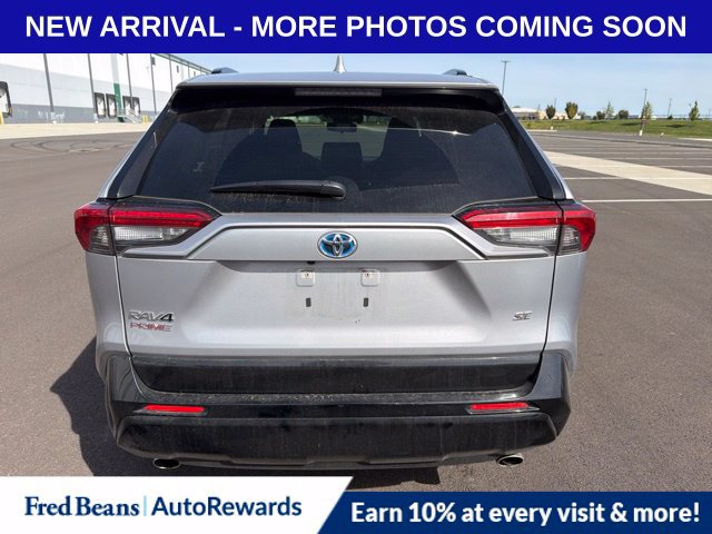 Used 2021 Toyota RAV4 SE w/ Weather & Moonroof Package AWD/4WD image 6