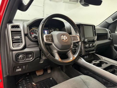 Used 2022 RAM 1500 Big Horn AWD/4WD image 4