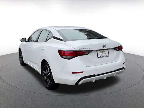 Used 2025 Nissan Sentra SV image 11