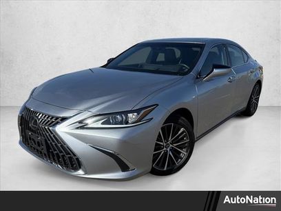 Used 2025 Lexus ES 300h w/ Premium Package