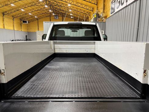 Used 2017 Ford F350 XL image 19