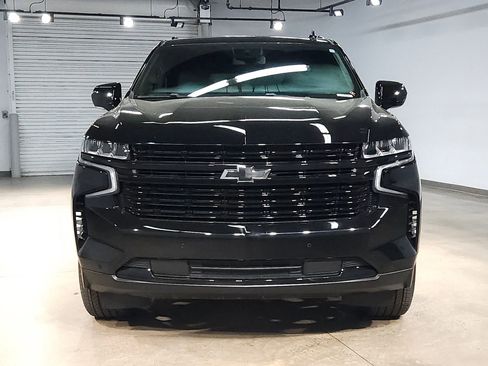 Used 2023 Chevrolet Tahoe RST AWD/4WD image 2